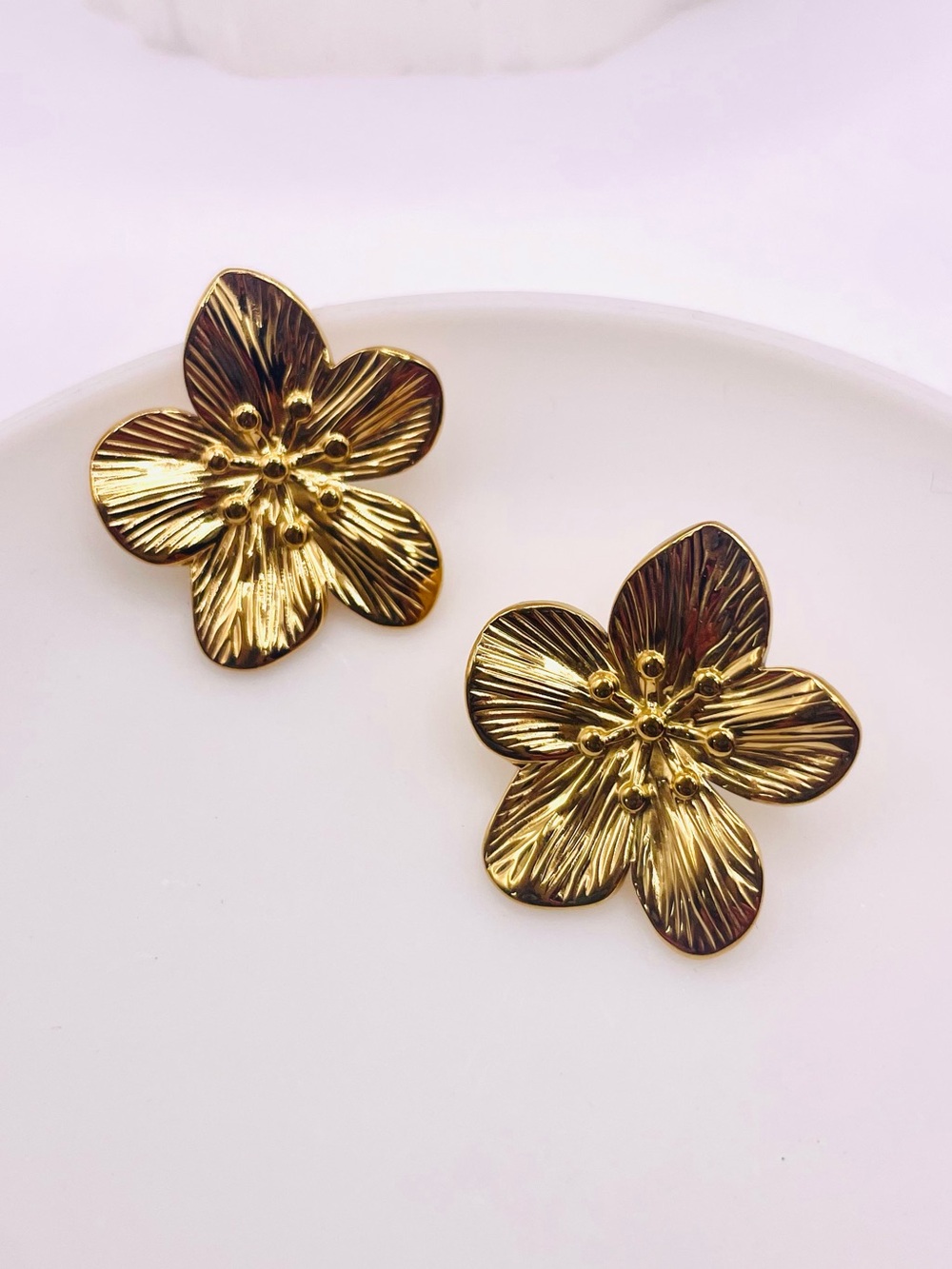 Petit Gold Flower Stud Earrings